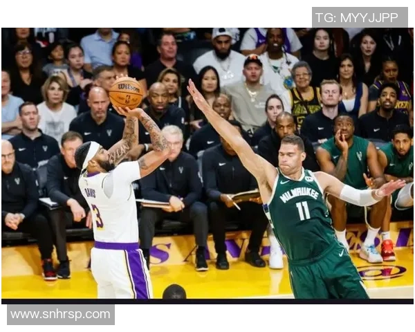 雄鹿与湖人精彩对决直播视频全程回放与赛后分析